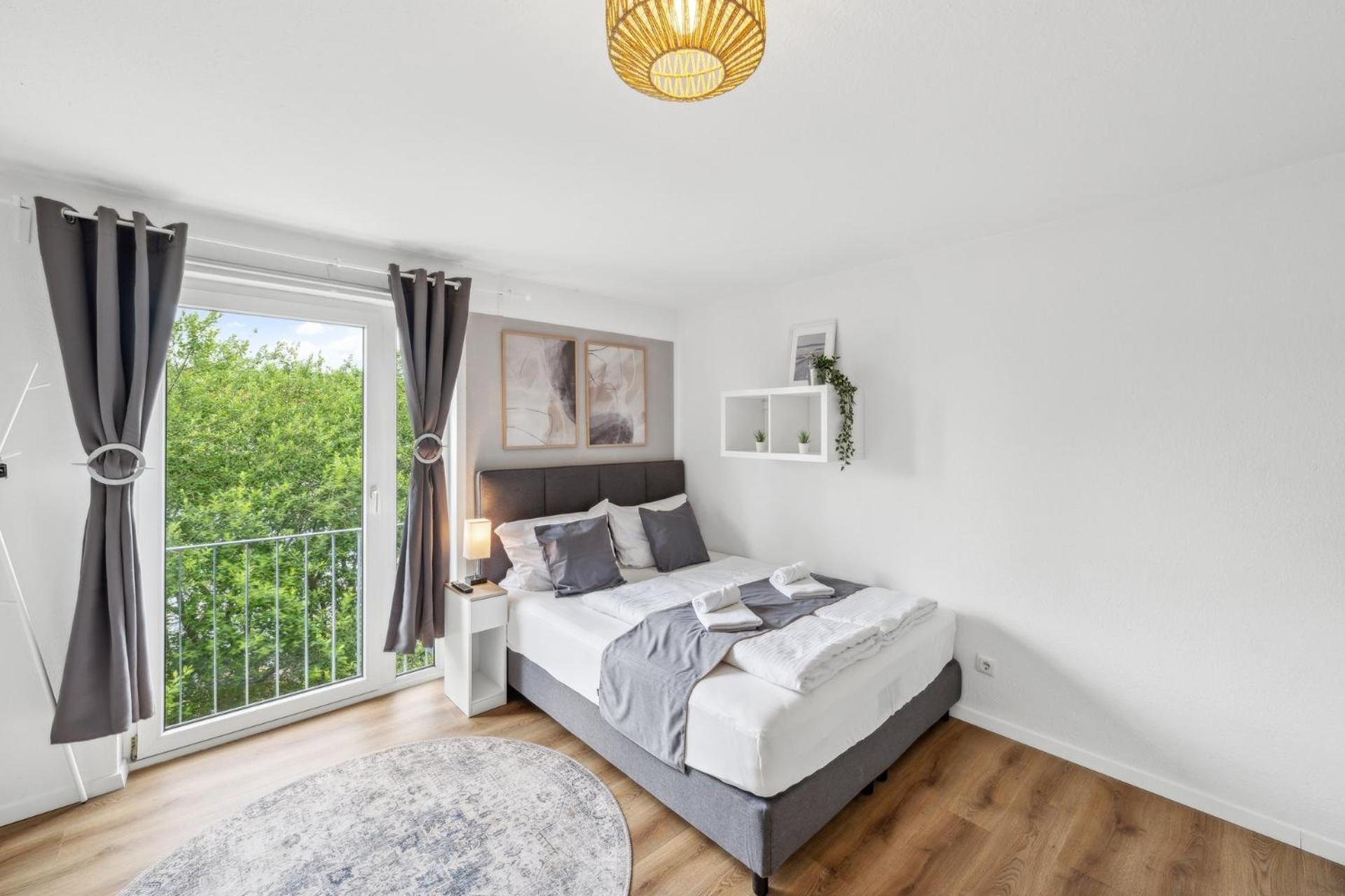Andriss - Study & Work Apartments - Wifi - Kitchen Kaiserslautern Ngoại thất bức ảnh