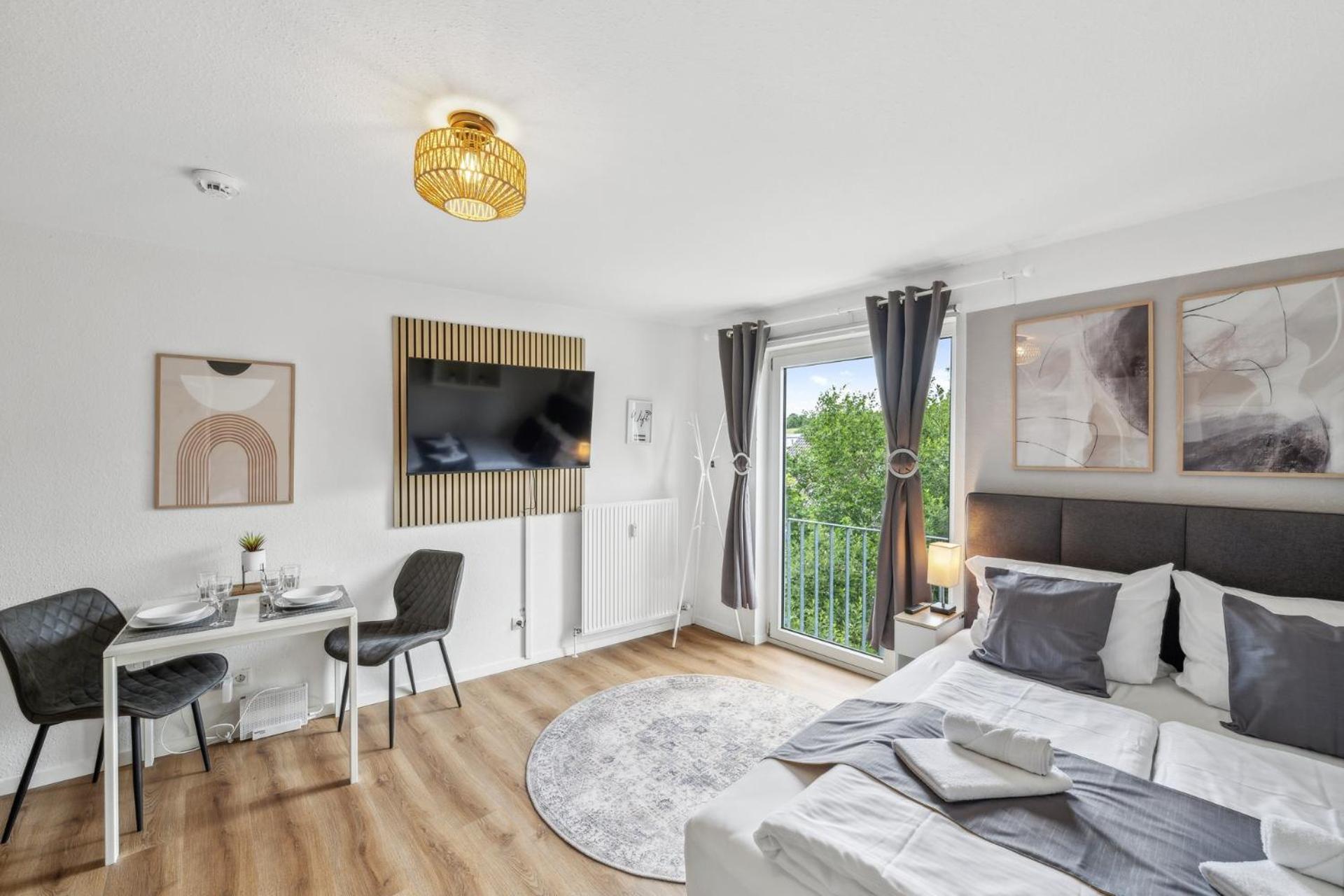 Andriss - Study & Work Apartments - Wifi - Kitchen Kaiserslautern Ngoại thất bức ảnh